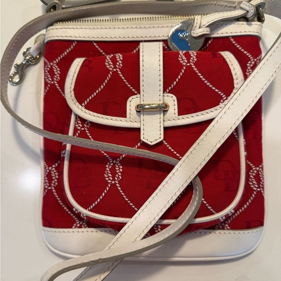 Dooney and Bourke Vintage Letter Carrier Red and White Crossbody Bag - Picture 12 of 13